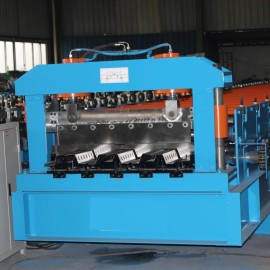 decking roll forming machine